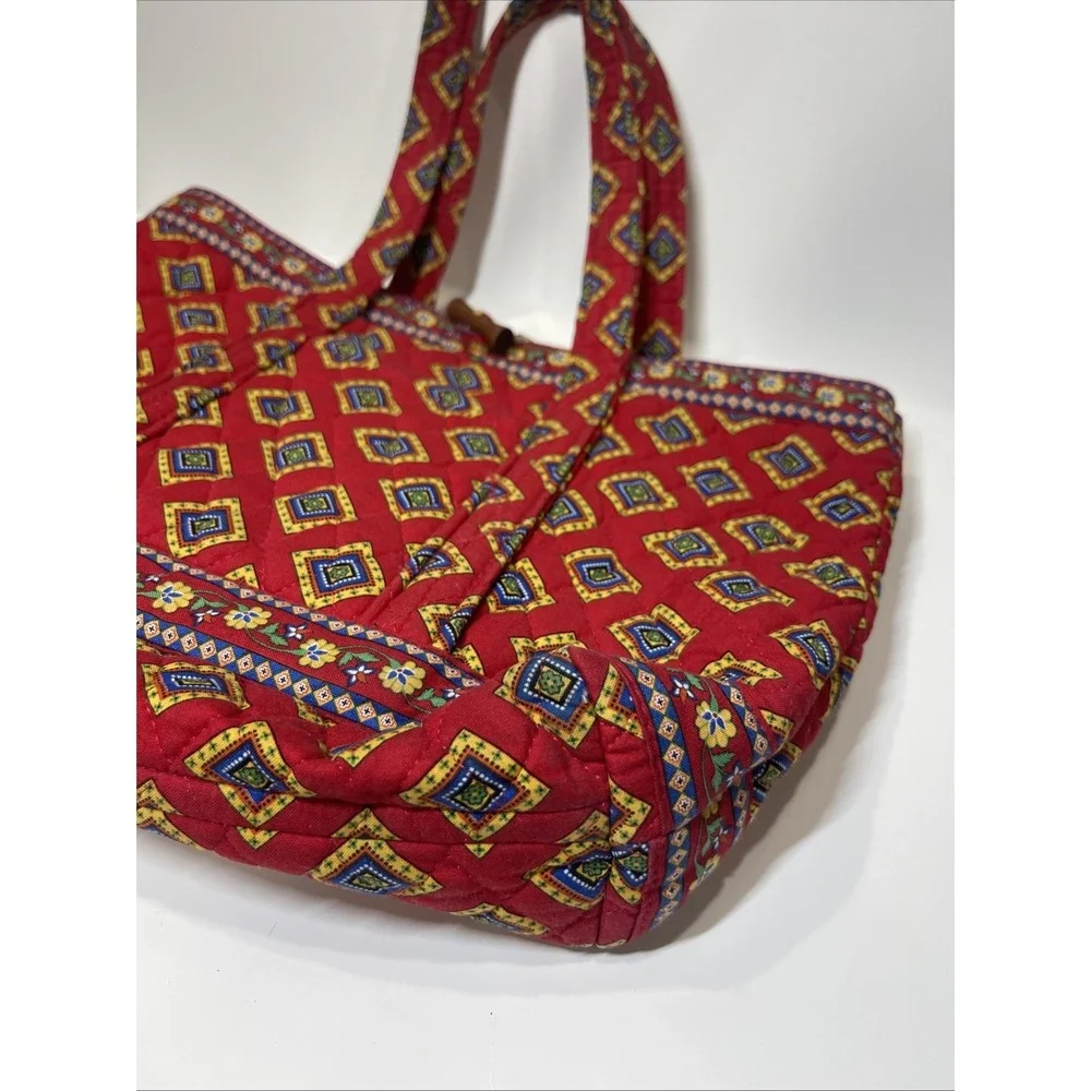 Retired Vera Bradley Betsy Villa Red Shoulder Bag Tote Purse USA Red Cotton